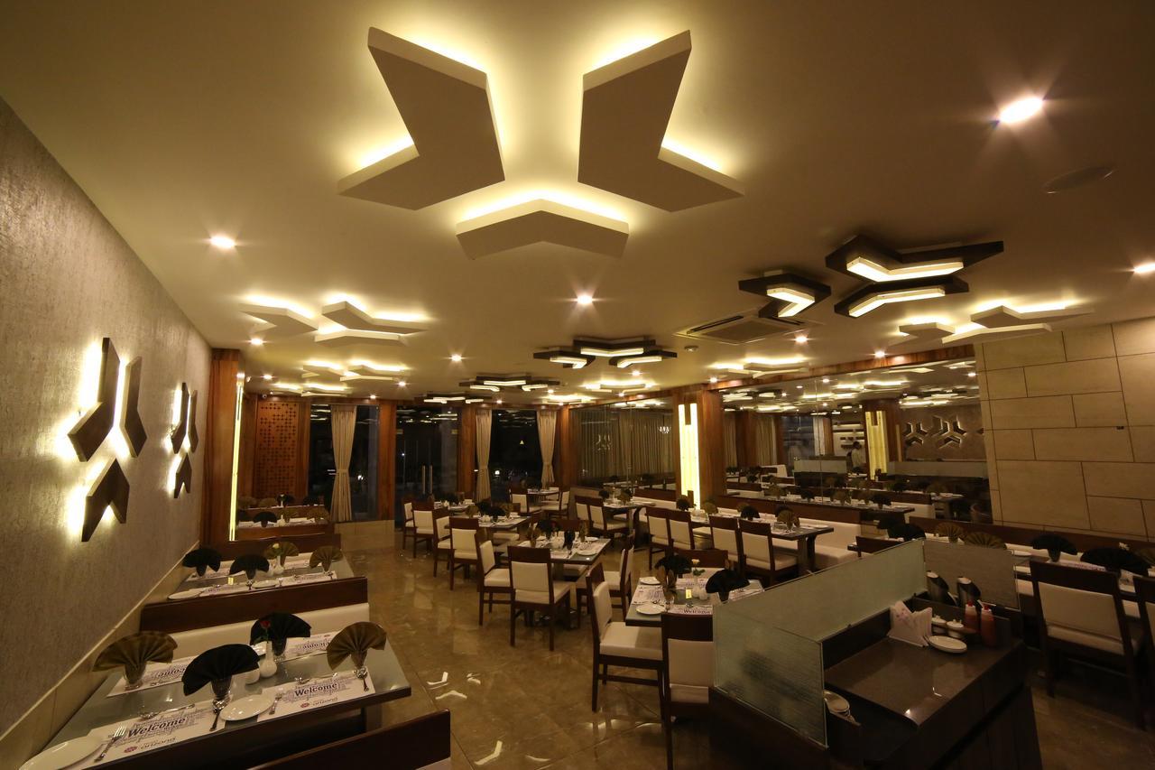 Hotel Arizona Inn Anand Exterior photo